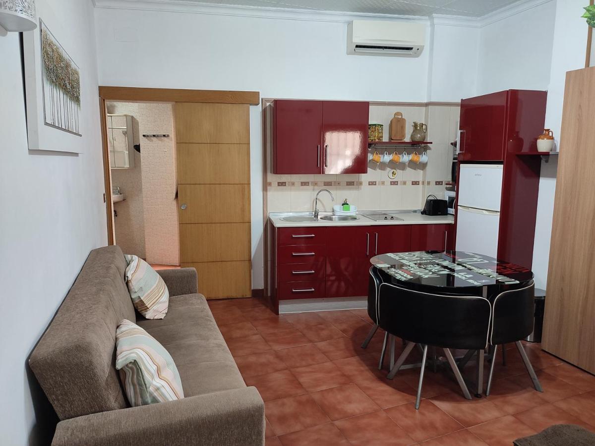 Sunny Holiday Studio Малага Екстер'єр фото